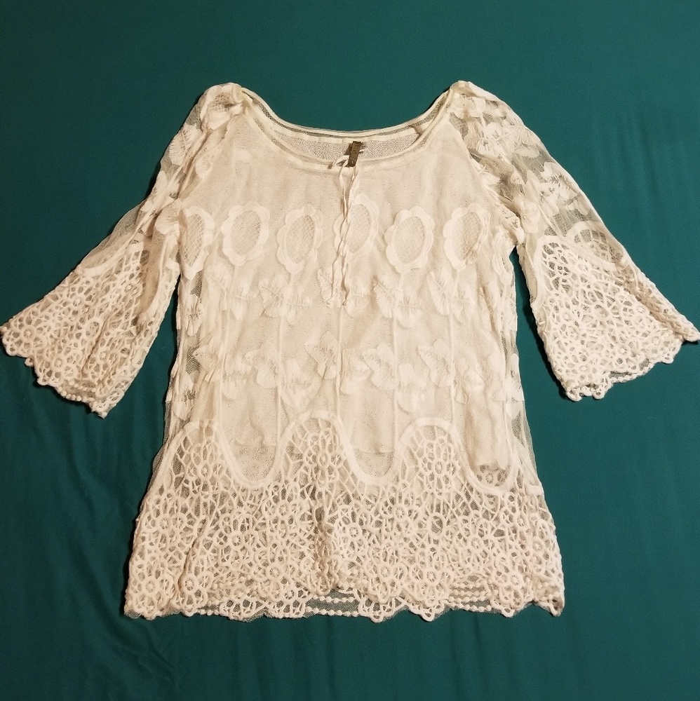 XCVI Top